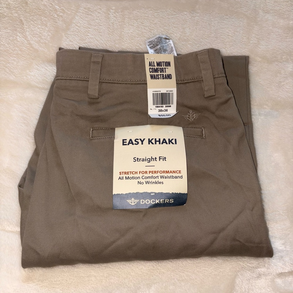 Dockers Men's Straight Fit Khaki Pants - Brown